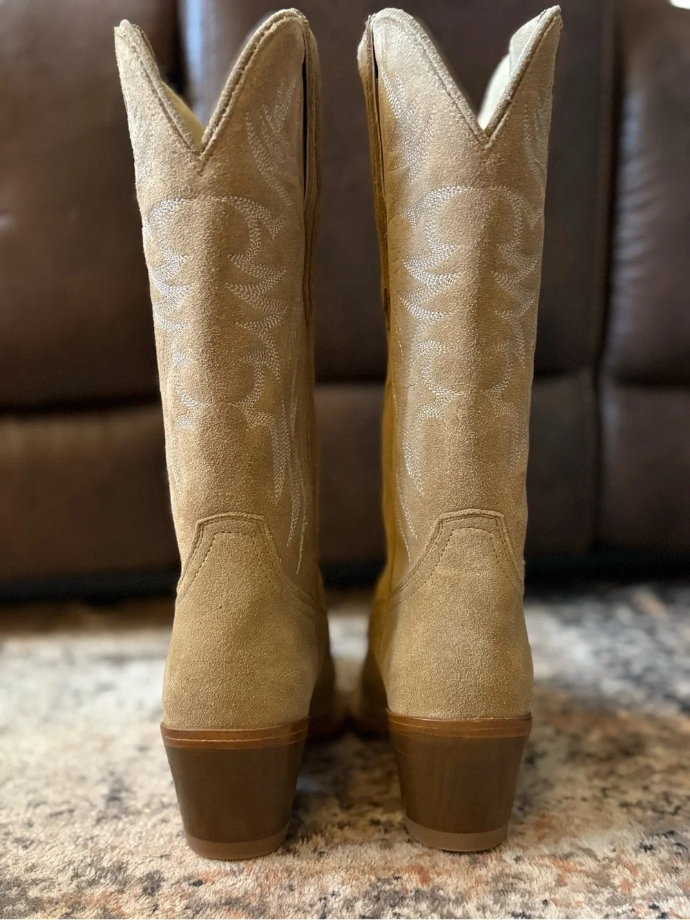 Idyllwind Tan Suede Western Boot